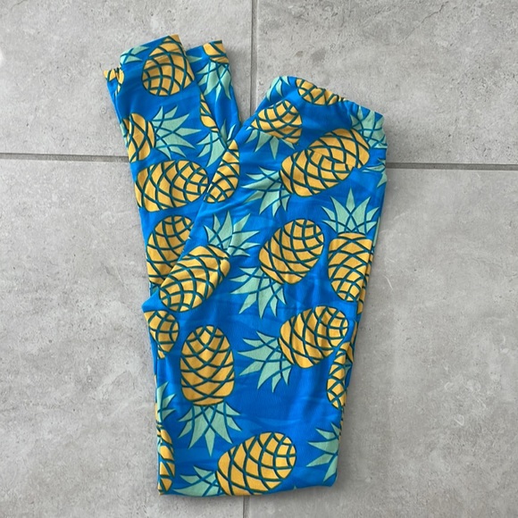 Lularoe Pineapple leggings - Picture 1 of 2